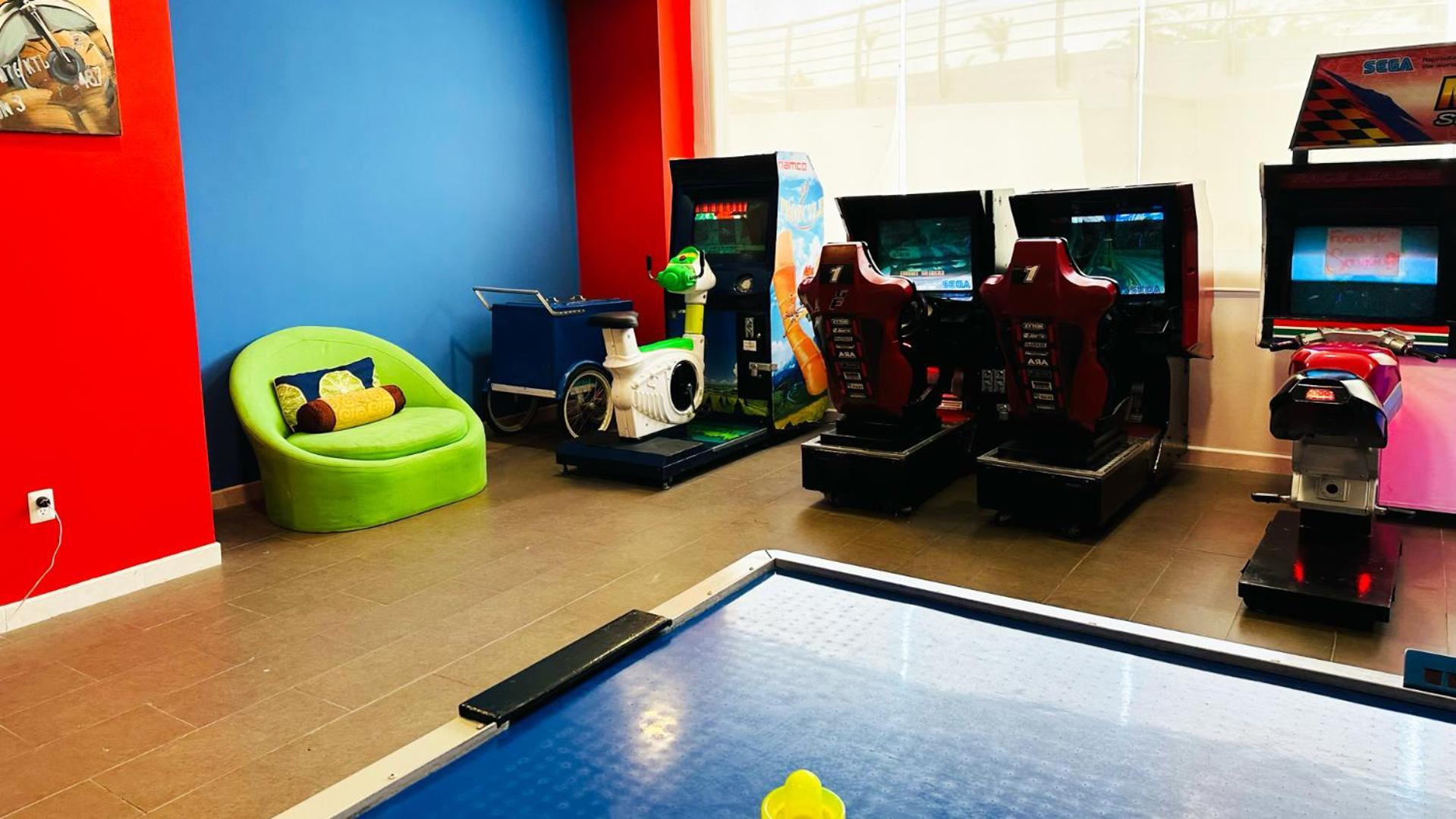 Palacio Mundo Imperial All inclusive hotel Acapulco Esterno foto The game room at the hospital