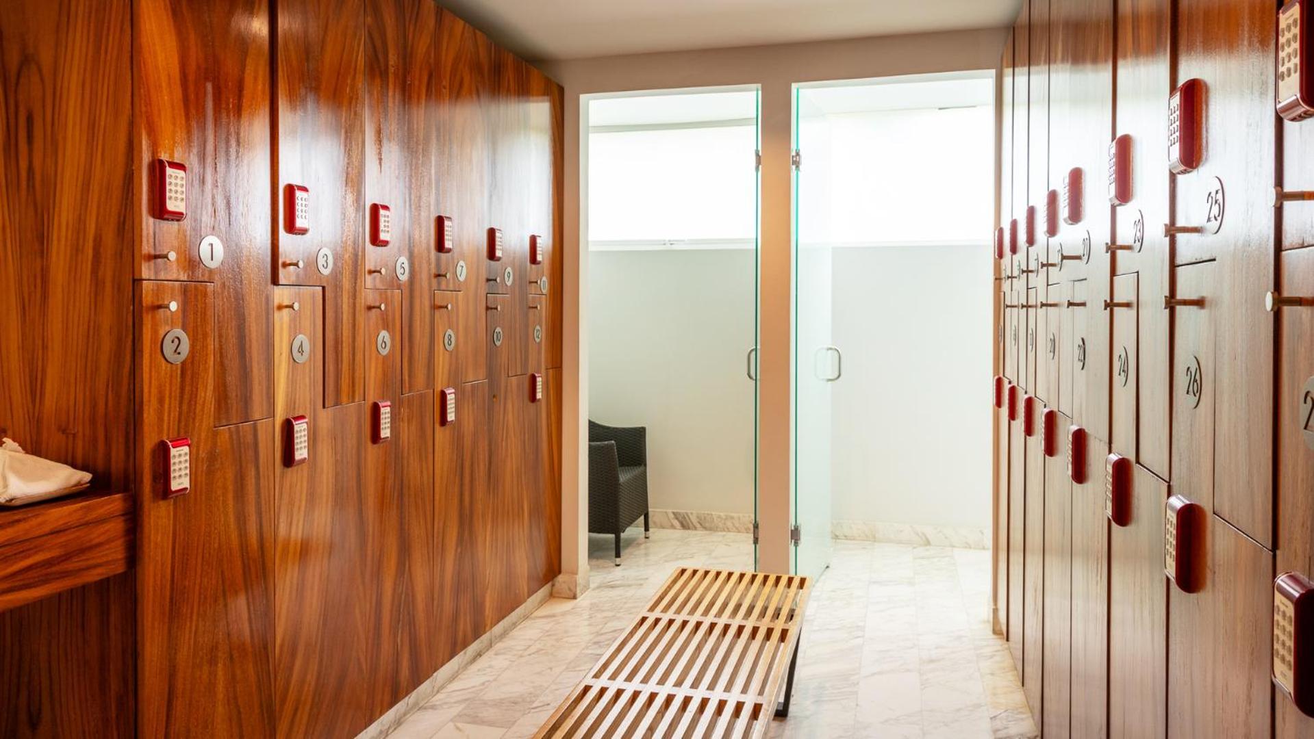 Palacio Mundo Imperial All inclusive hotel Acapulco Esterno foto A locker room